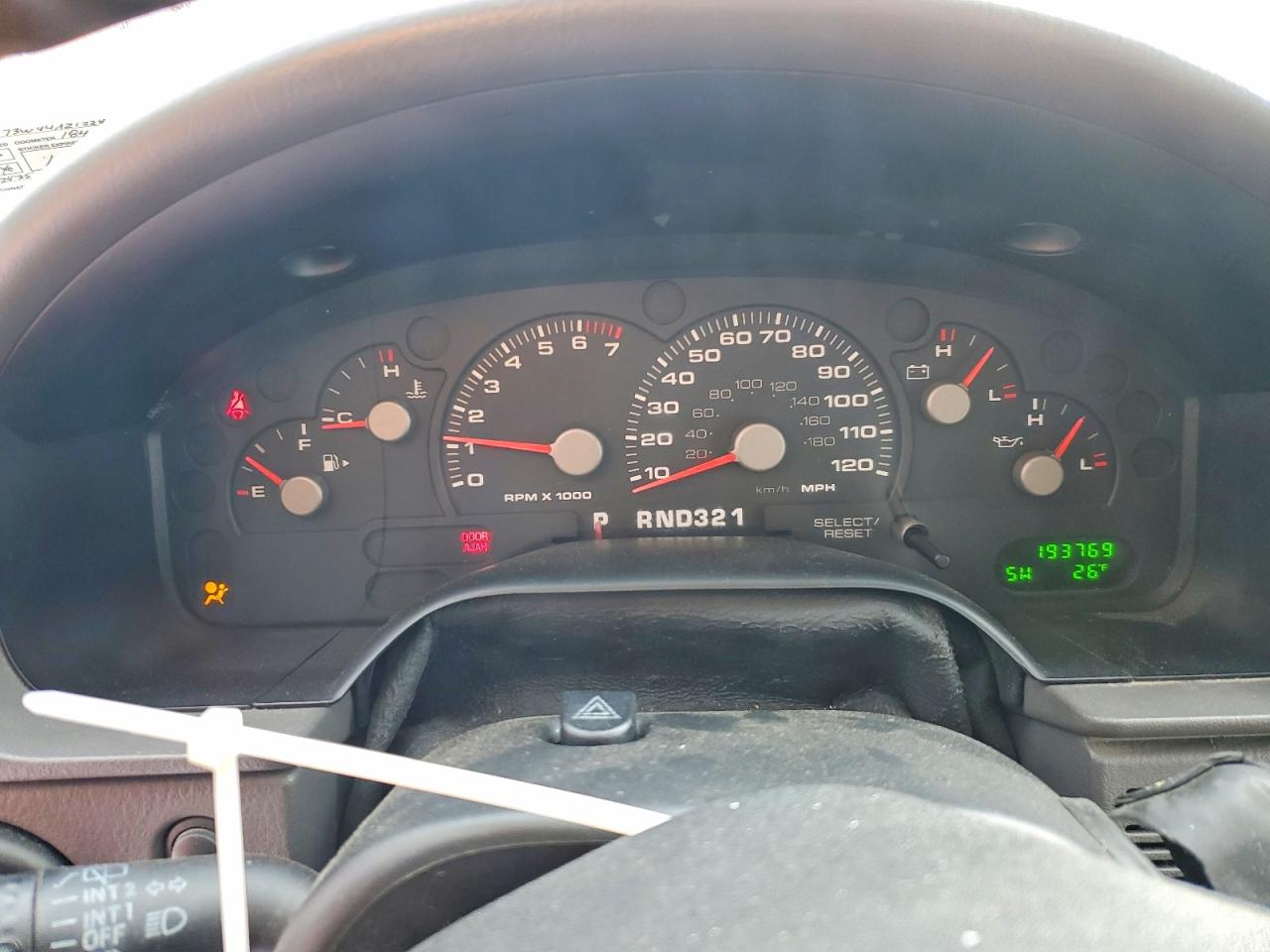 2004 FORD EXPLORER XLT photo 9