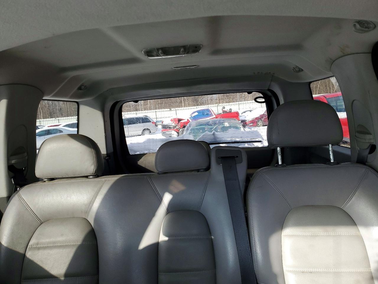 2004 FORD EXPLORER XLT photo 10