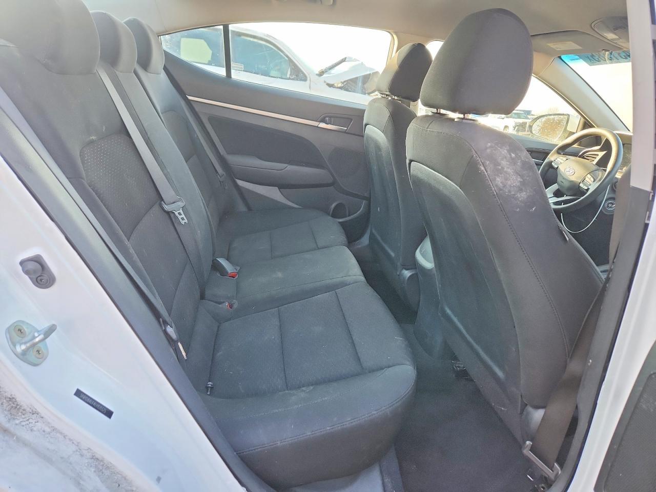 2020 HYUNDAI ELANTRA SEL photo 19