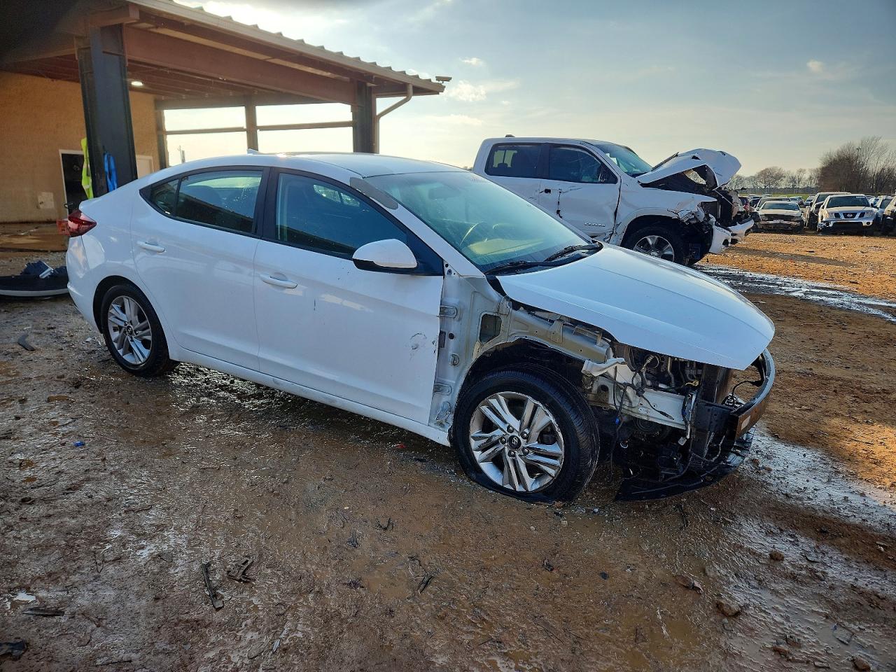 2020 HYUNDAI ELANTRA SEL photo 7
