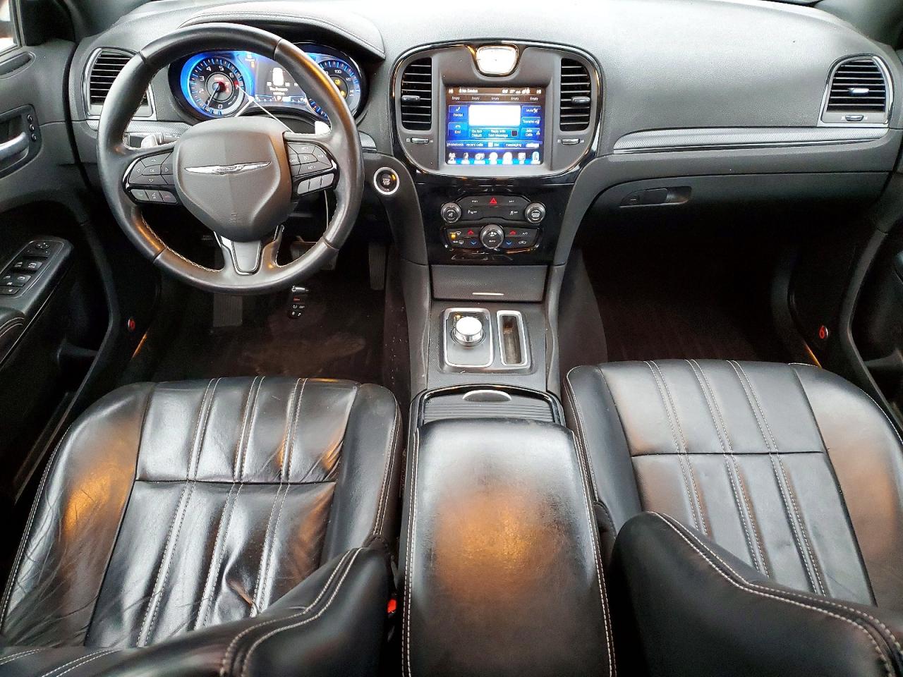 2016 CHRYSLER 300 S photo 8