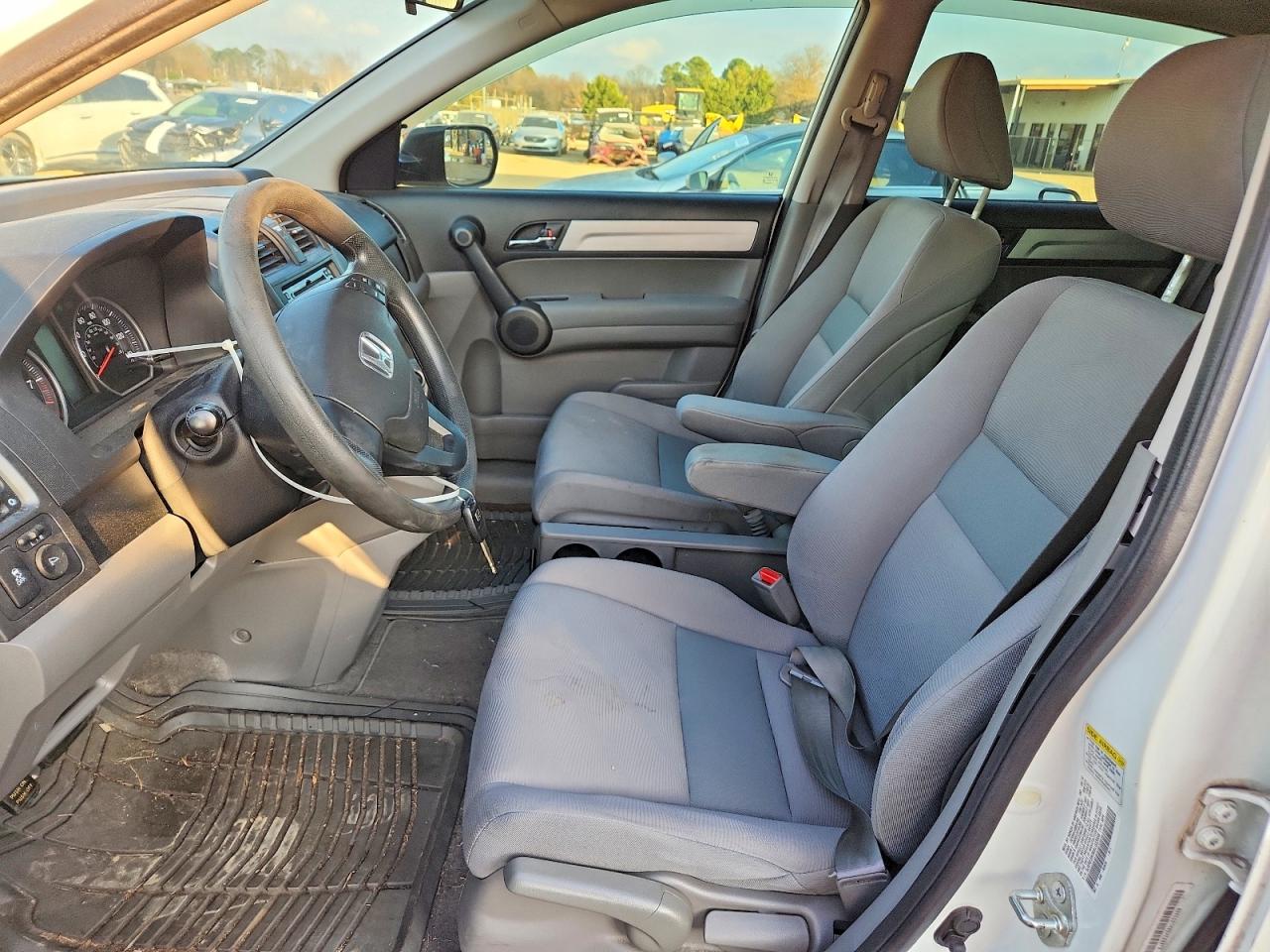 2010 HONDA CR-V LX photo 7