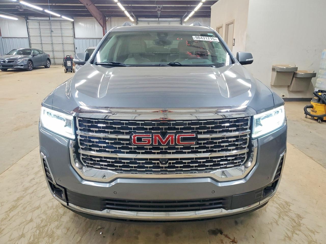 2021 GMC ACADIA DENALI photo 5