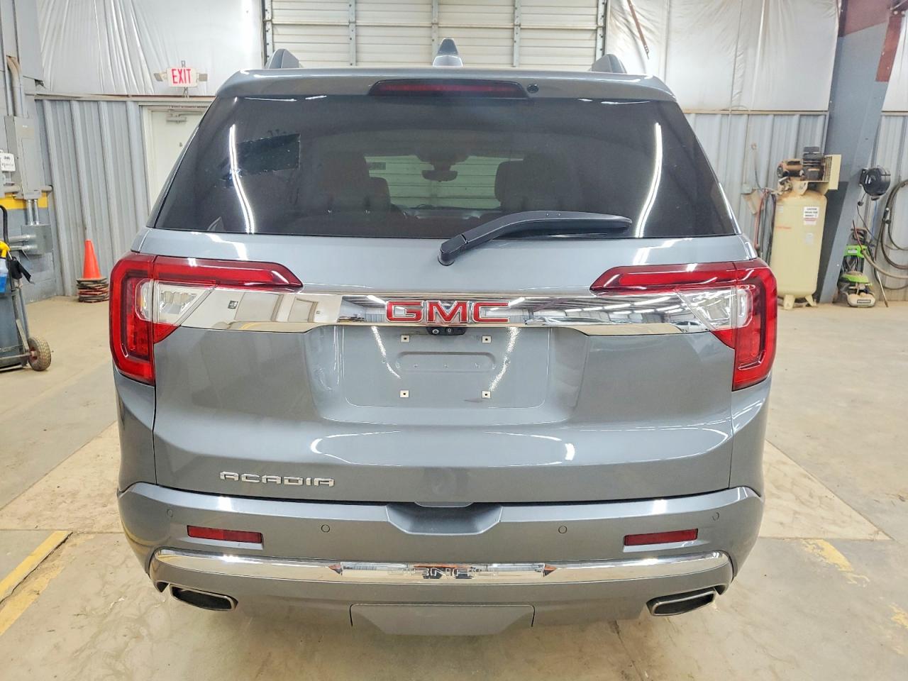 2021 GMC ACADIA DENALI photo 6
