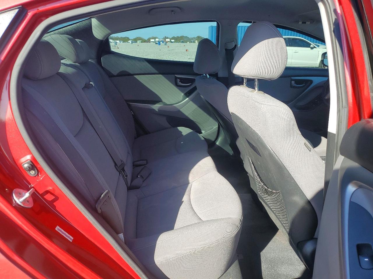 2014 HYUNDAI ELANTRA SE photo 10