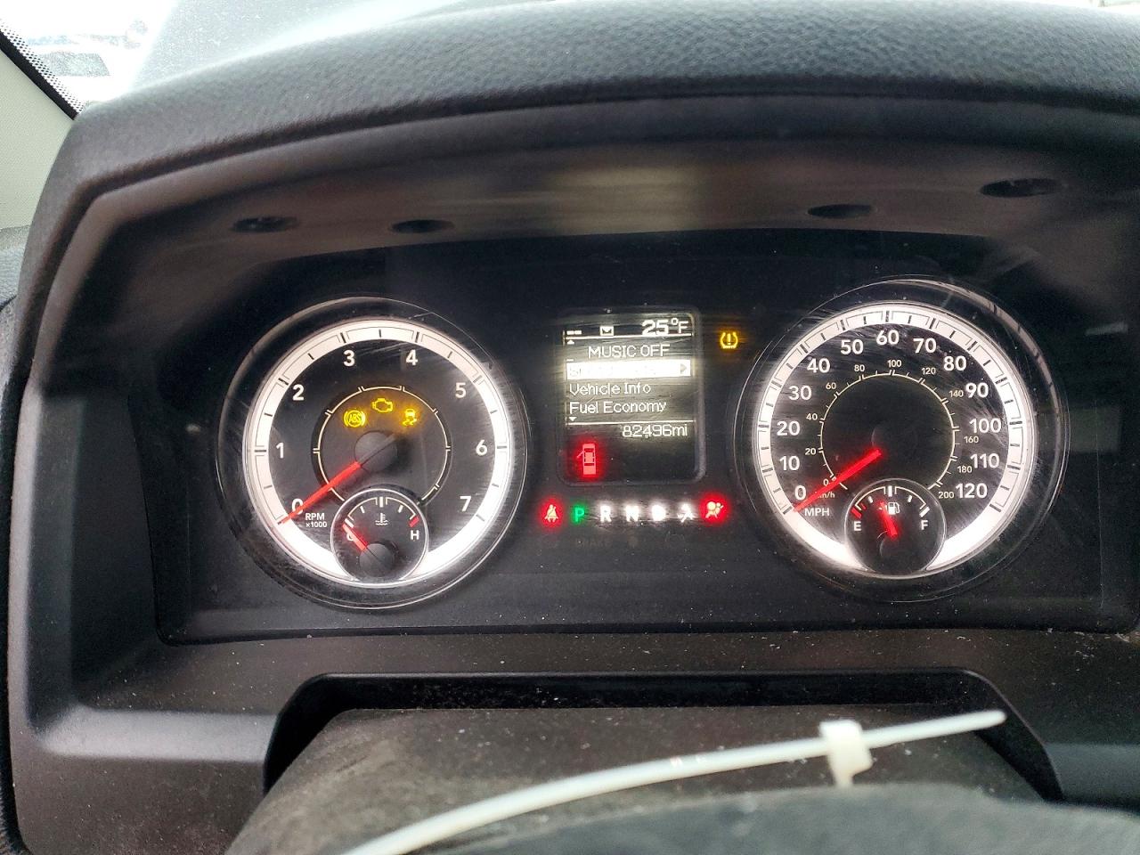 2021 RAM 1500 CLASSIC SLT photo 9