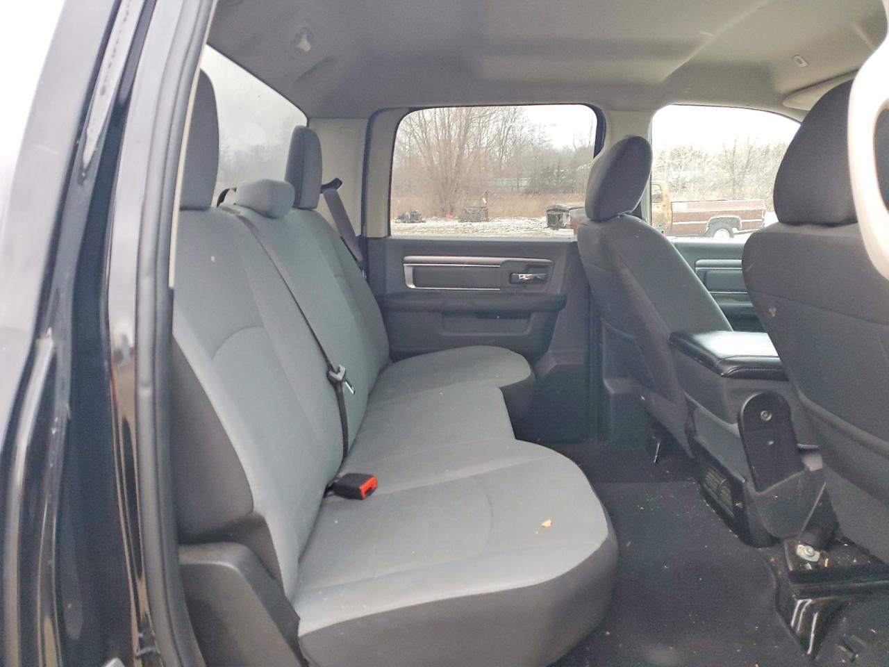 2021 RAM 1500 CLASSIC SLT photo 10