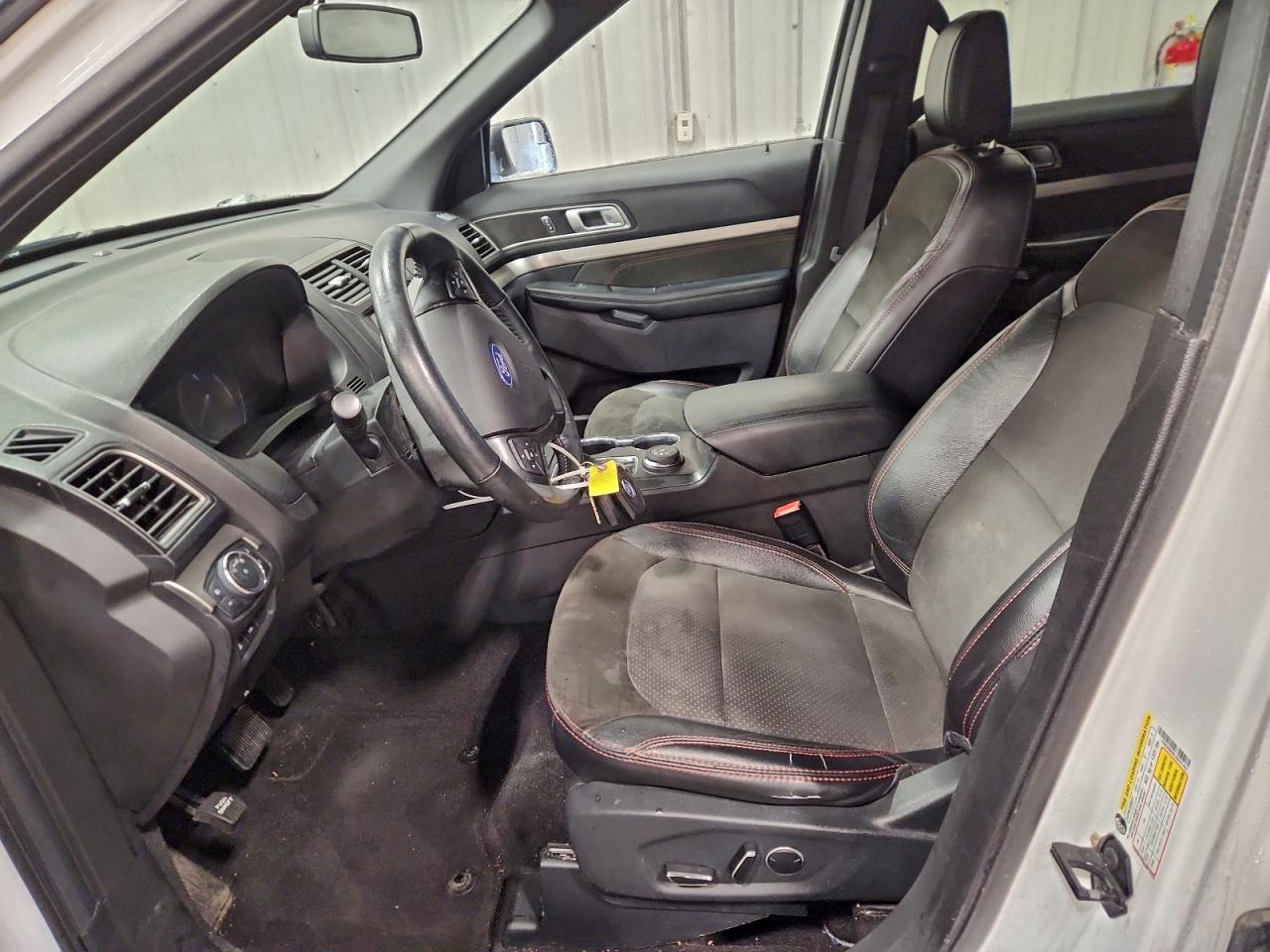 2018 FORD EXPLORER XLT photo 7