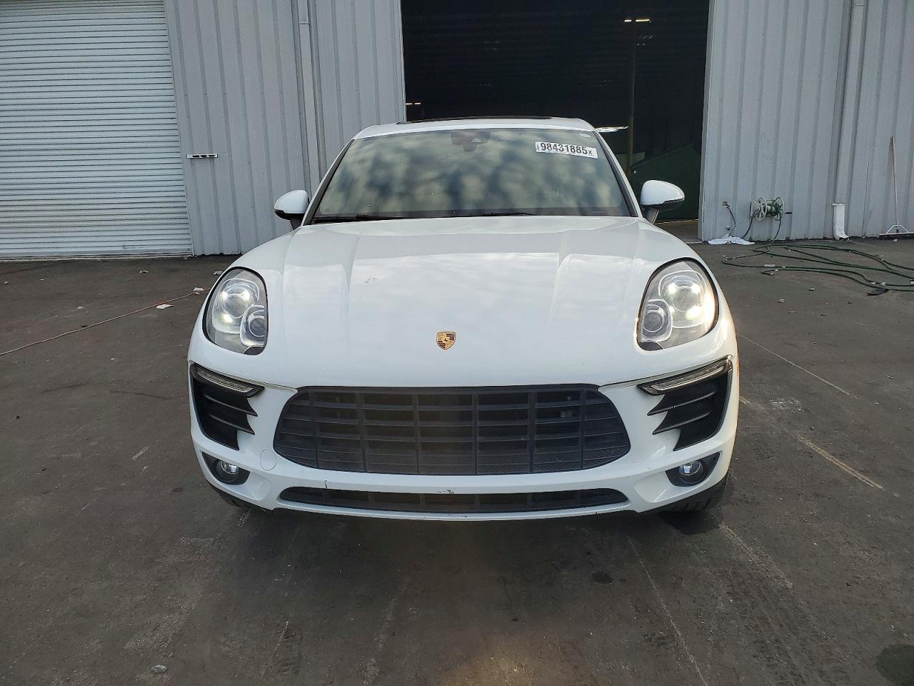 2017 PORSCHE MACAN S photo 5