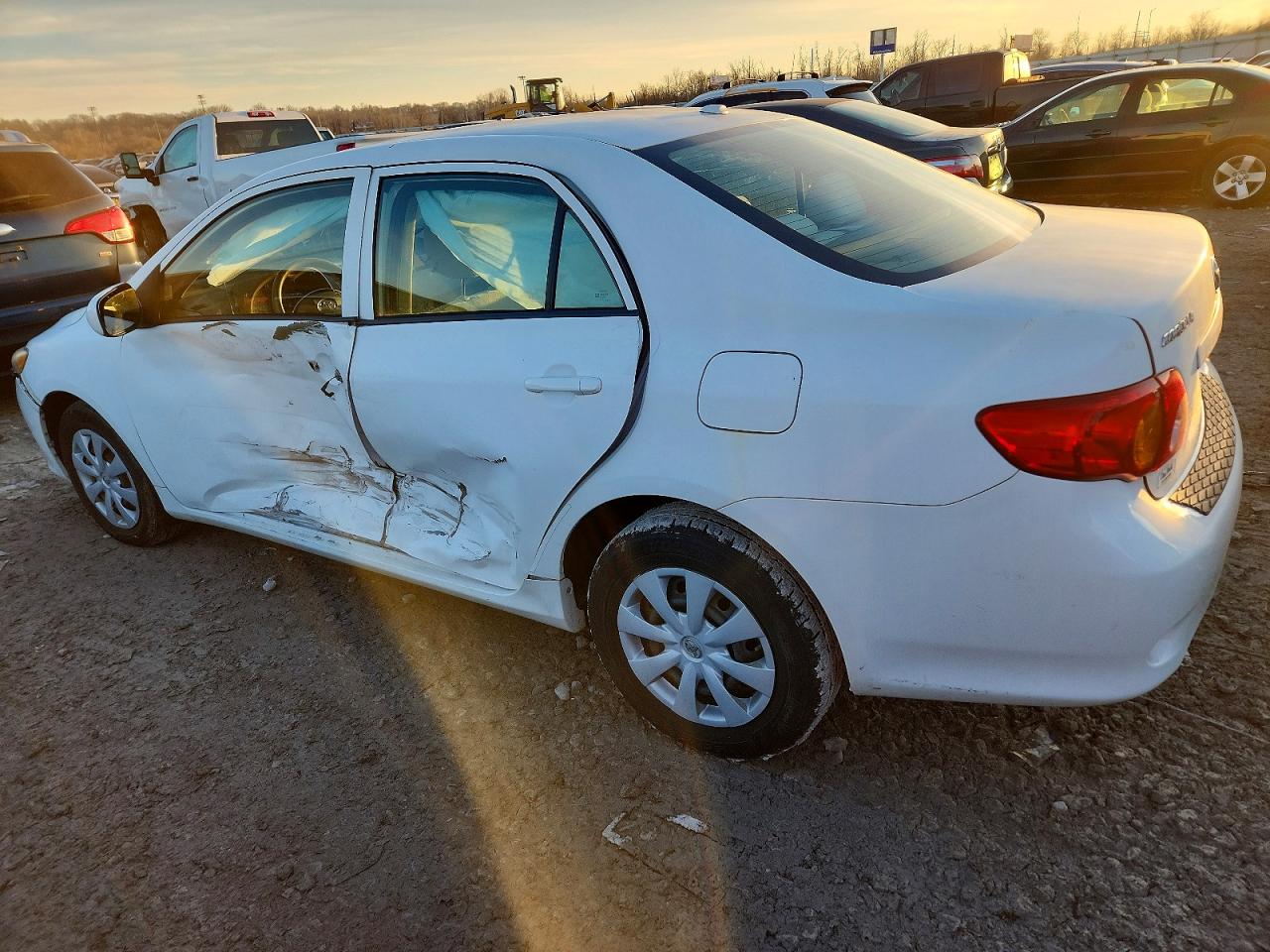2009 TOYOTA COROLLA BASE photo 2
