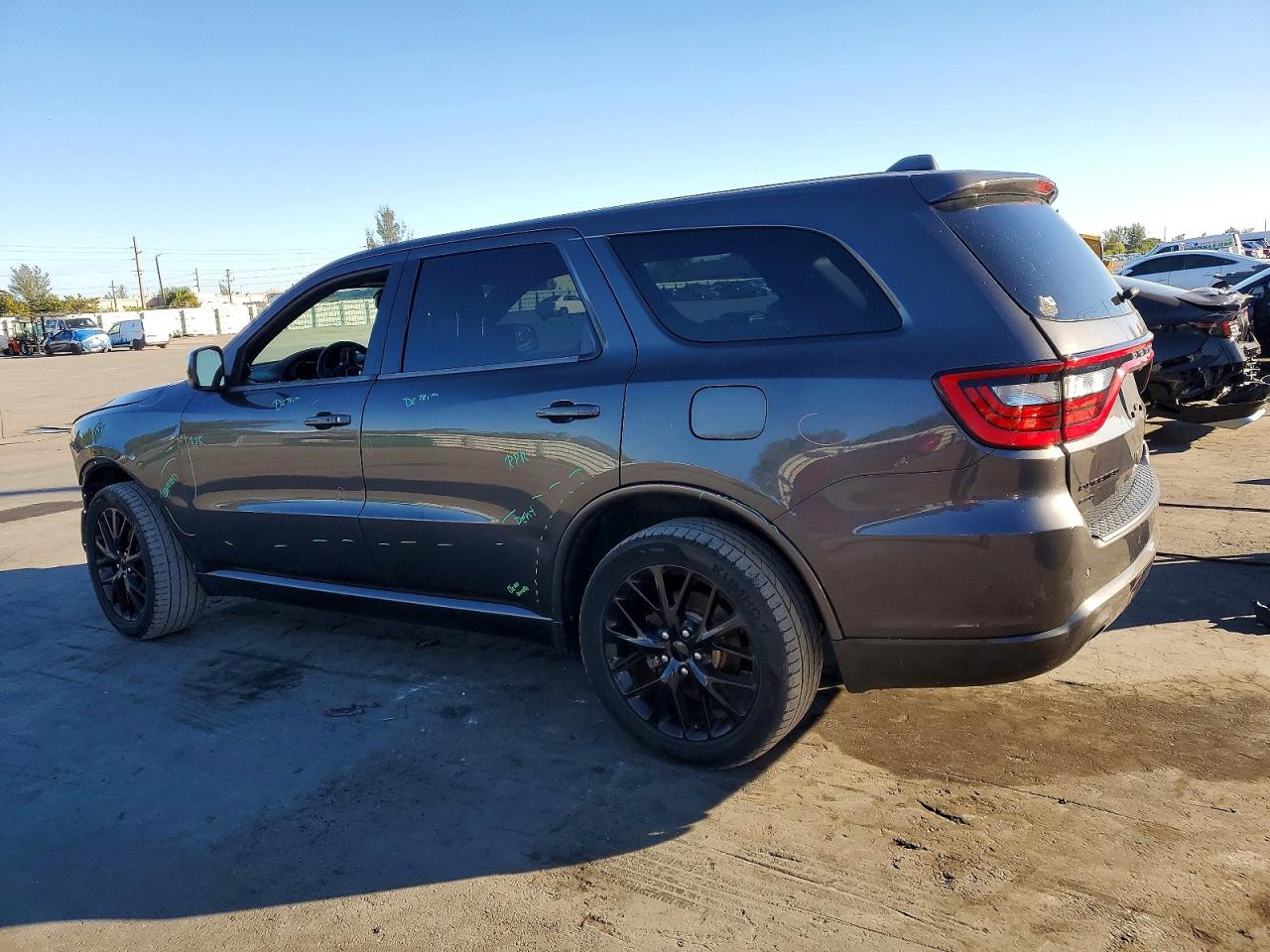 2015 DODGE DURANGO SXT photo 2