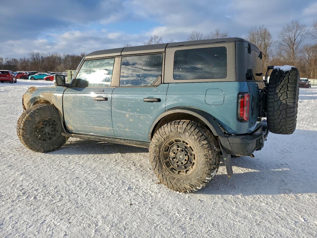 2023 FORD BRONCO BASE photo 2