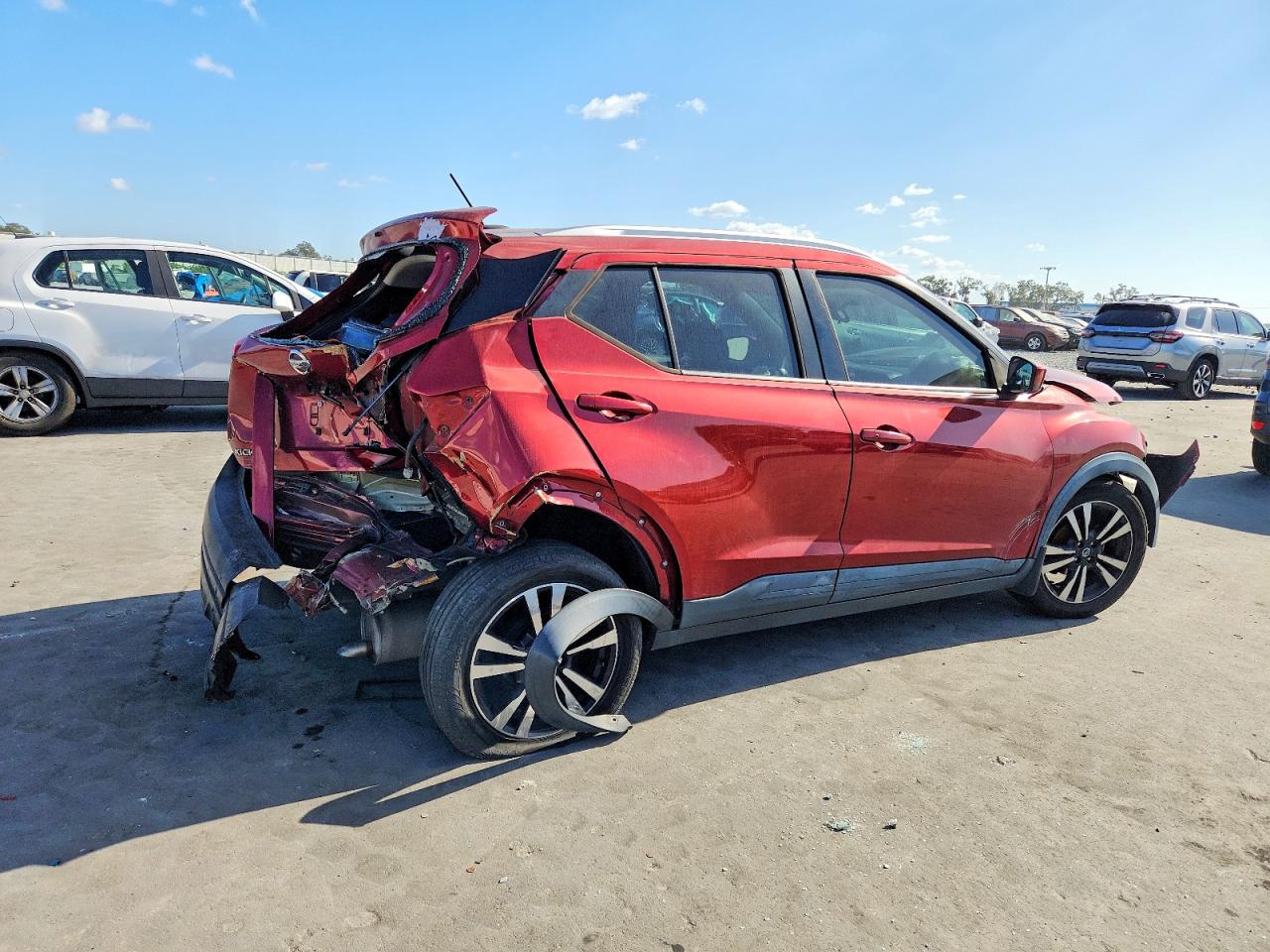 2018 NISSAN KICKS S photo 3