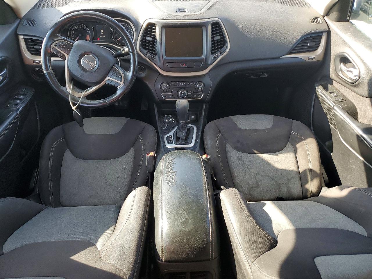2014 JEEP CHEROKEE LATITUDE photo 8
