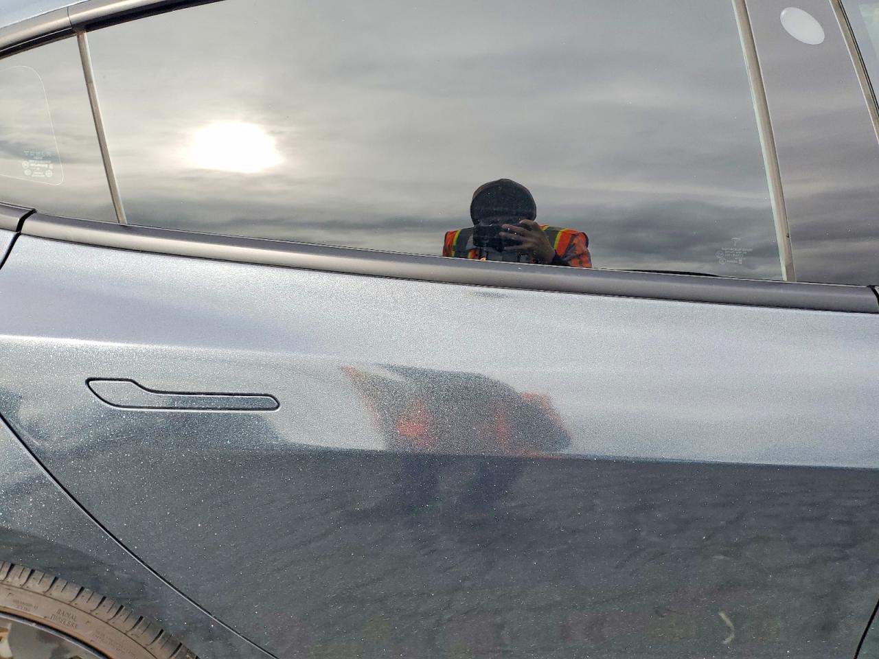 2023 TESLA MODEL 3 photo 10