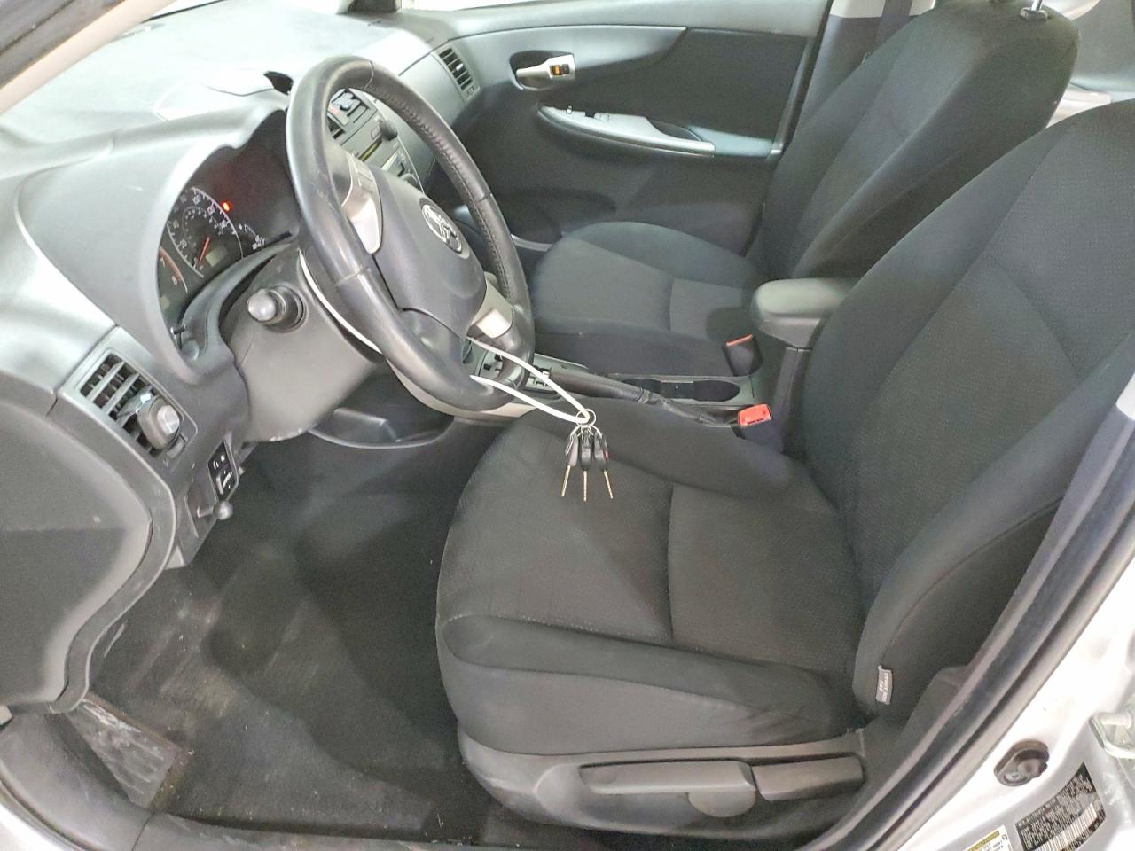 2009 TOYOTA COROLLA BASE photo 7