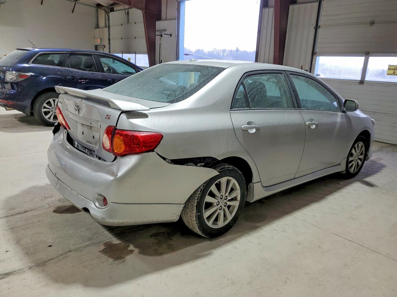 2009 TOYOTA COROLLA BASE photo 3