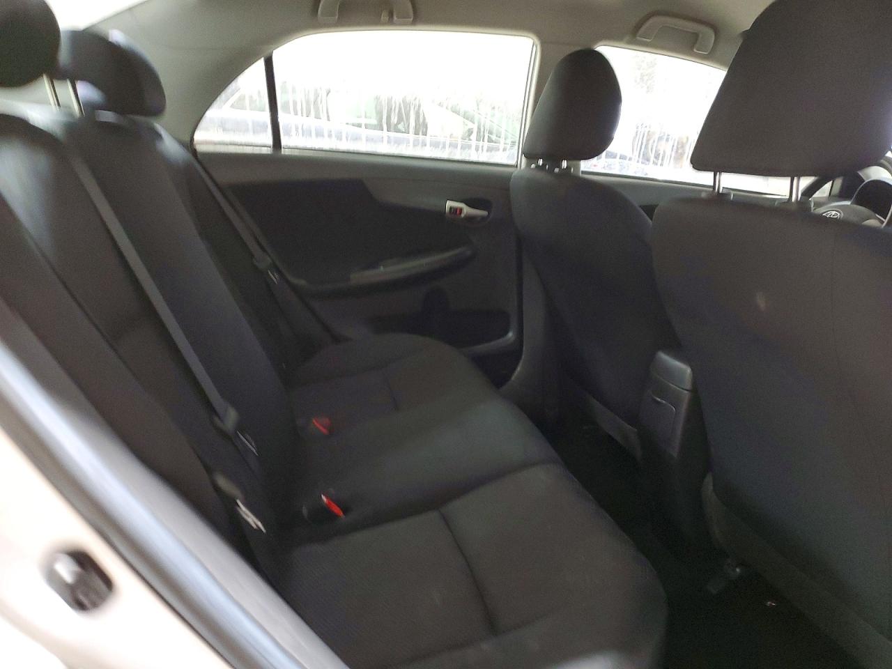 2009 TOYOTA COROLLA BASE photo 10