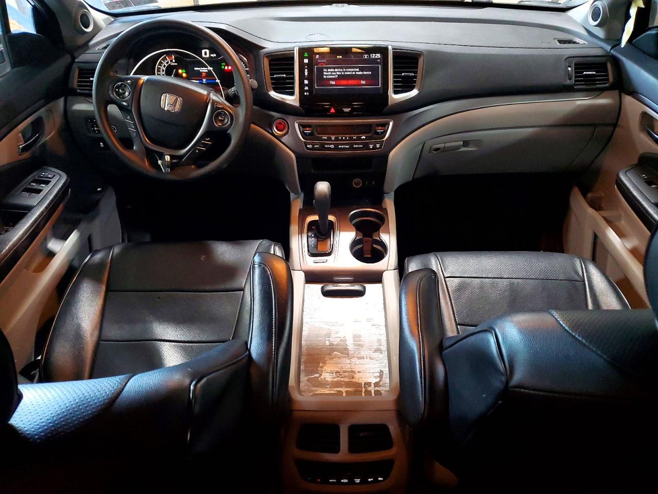 2016 HONDA PILOT EX photo 8