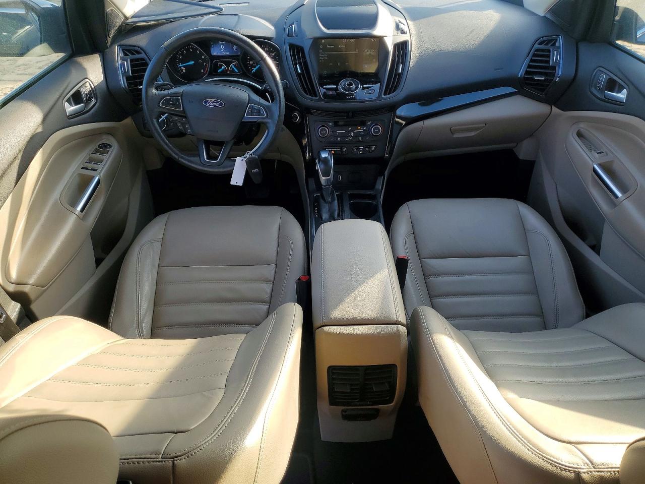 2019 FORD ESCAPE TITANIUM photo 8
