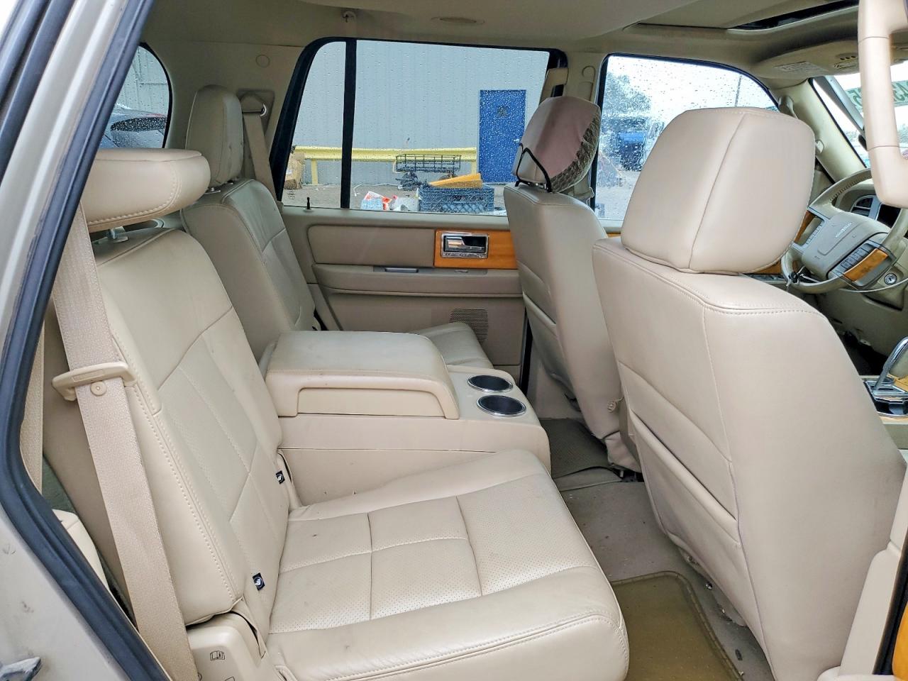 2007 LINCOLN NAVIGATOR photo 31