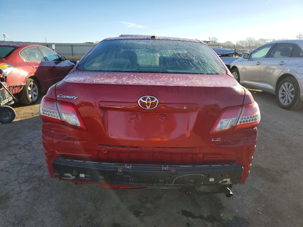 2010 TOYOTA CAMRY BASE photo 11