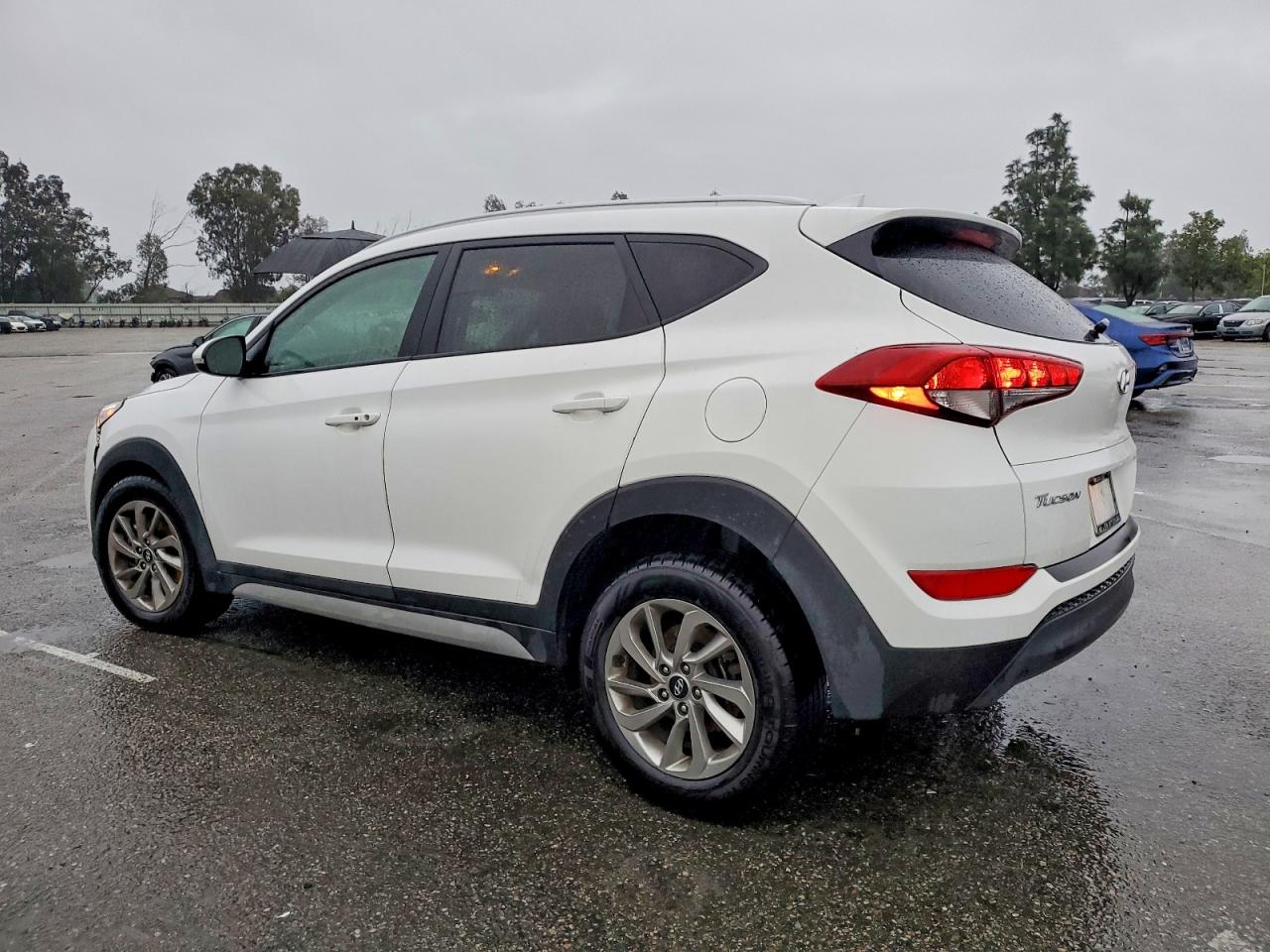 2018 HYUNDAI TUCSON SEL photo 2