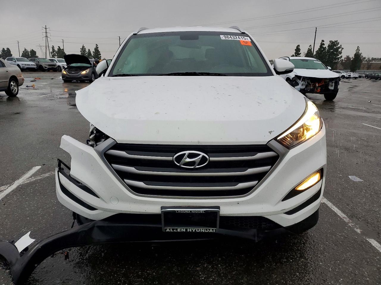 2018 HYUNDAI TUCSON SEL photo 5