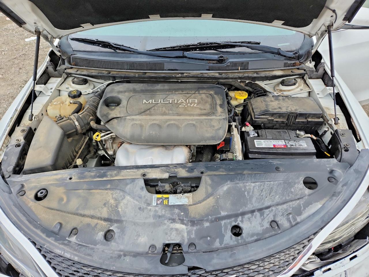 2015 CHRYSLER 200 LIMITED photo 11