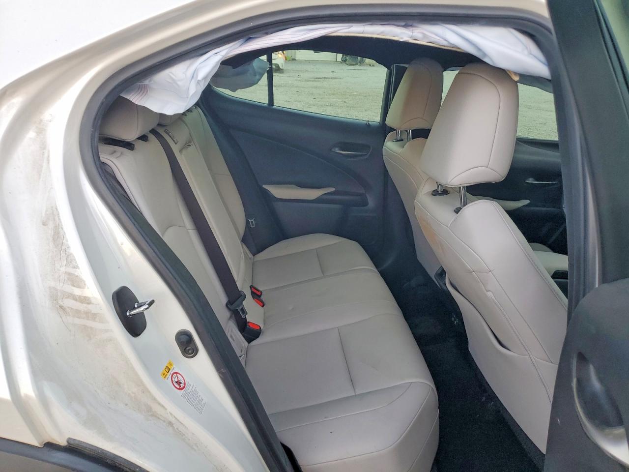 2019 LEXUS UX 200 photo 10