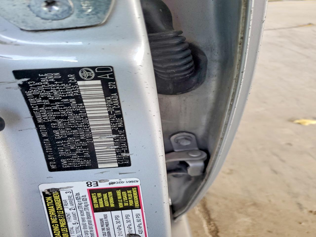 2013 TOYOTA COROLLA BASE photo 13