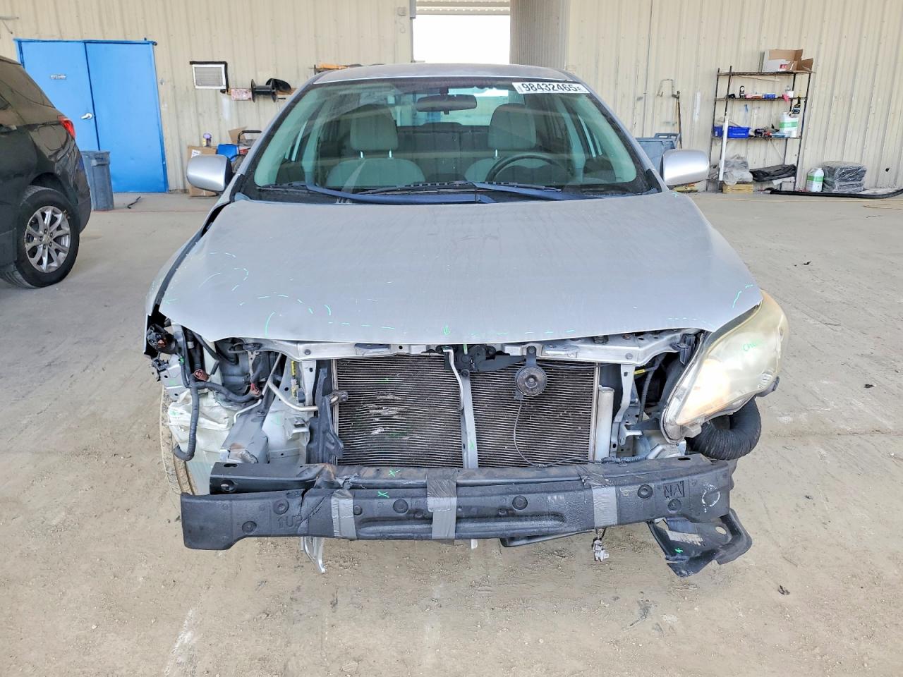 2013 TOYOTA COROLLA BASE photo 5