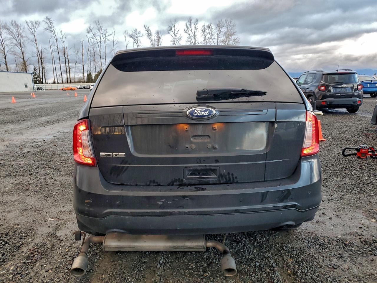 2014 FORD EDGE SE photo 6