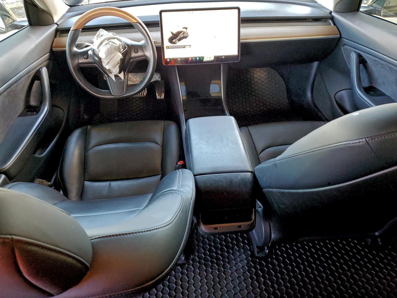 2018 TESLA MODEL 3 photo 8