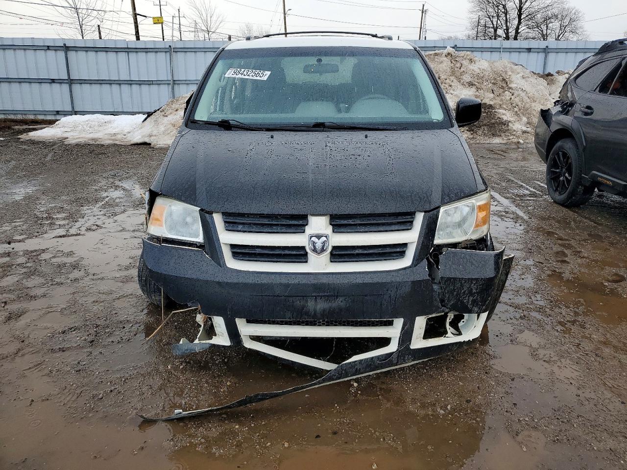 2010 DODGE GRAND CARAVAN SE photo 13