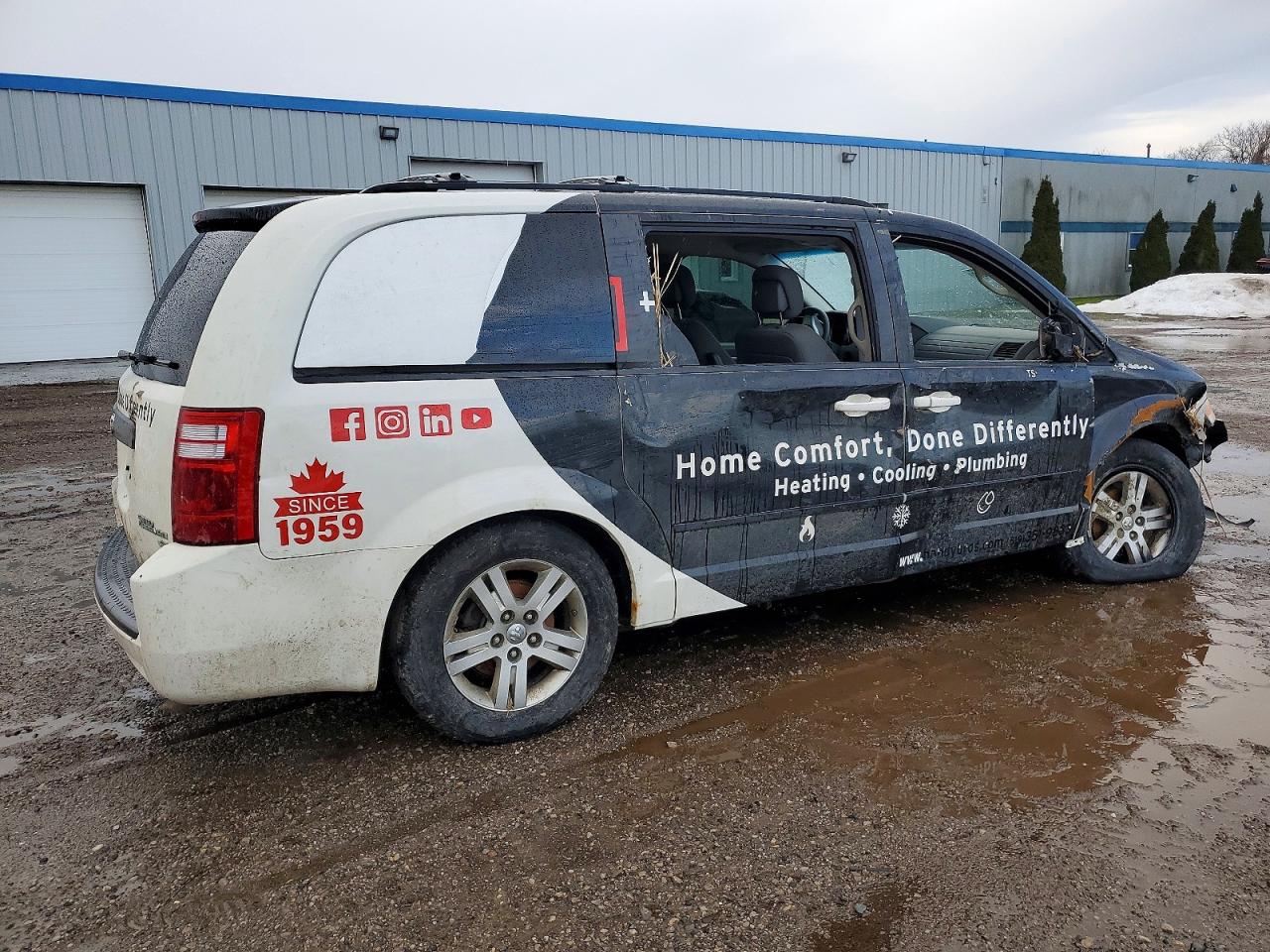 2010 DODGE GRAND CARAVAN SE photo 7