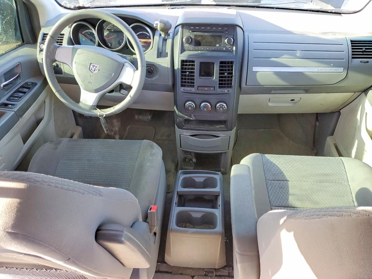 2010 DODGE GRAND CARAVAN SE photo 22