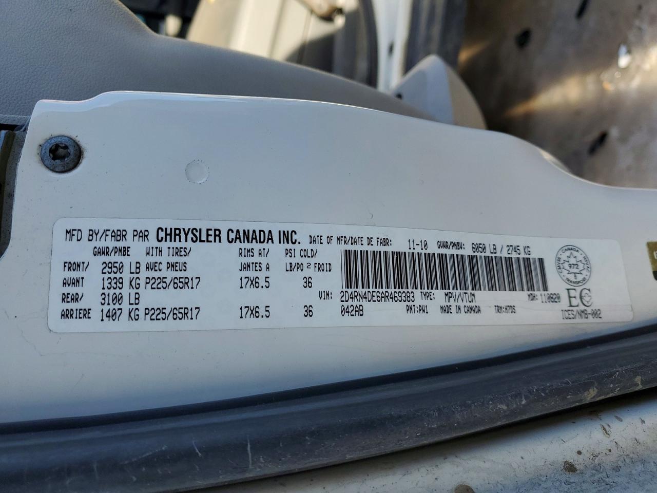 2010 DODGE GRAND CARAVAN SE photo 37
