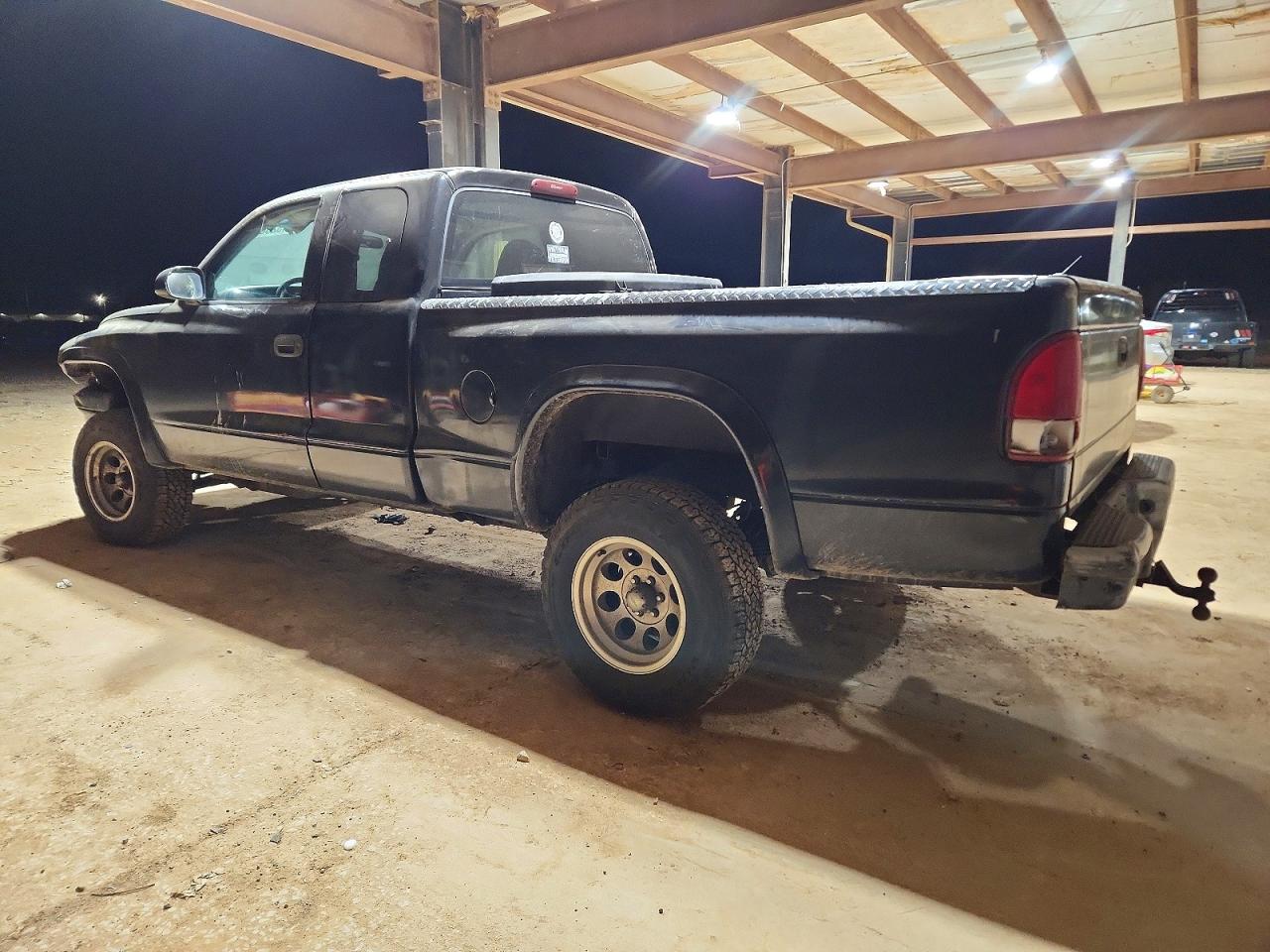 1997 DODGE DAKOTA photo 2