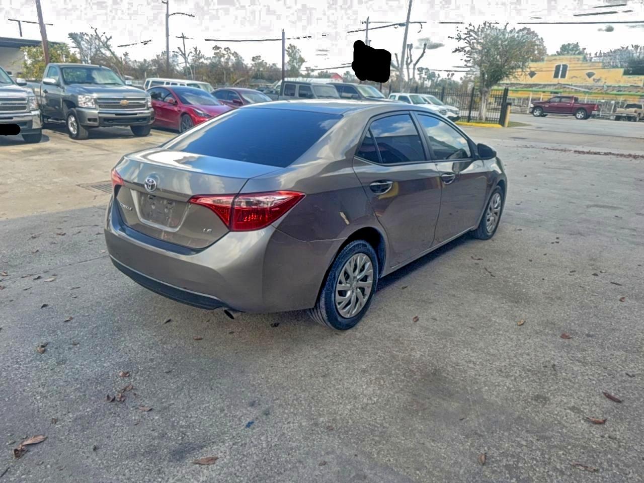 2017 TOYOTA COROLLA L photo 4