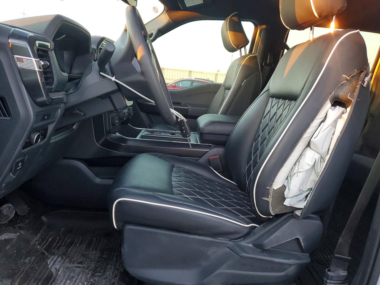 2025 FORD F150 STX photo 7