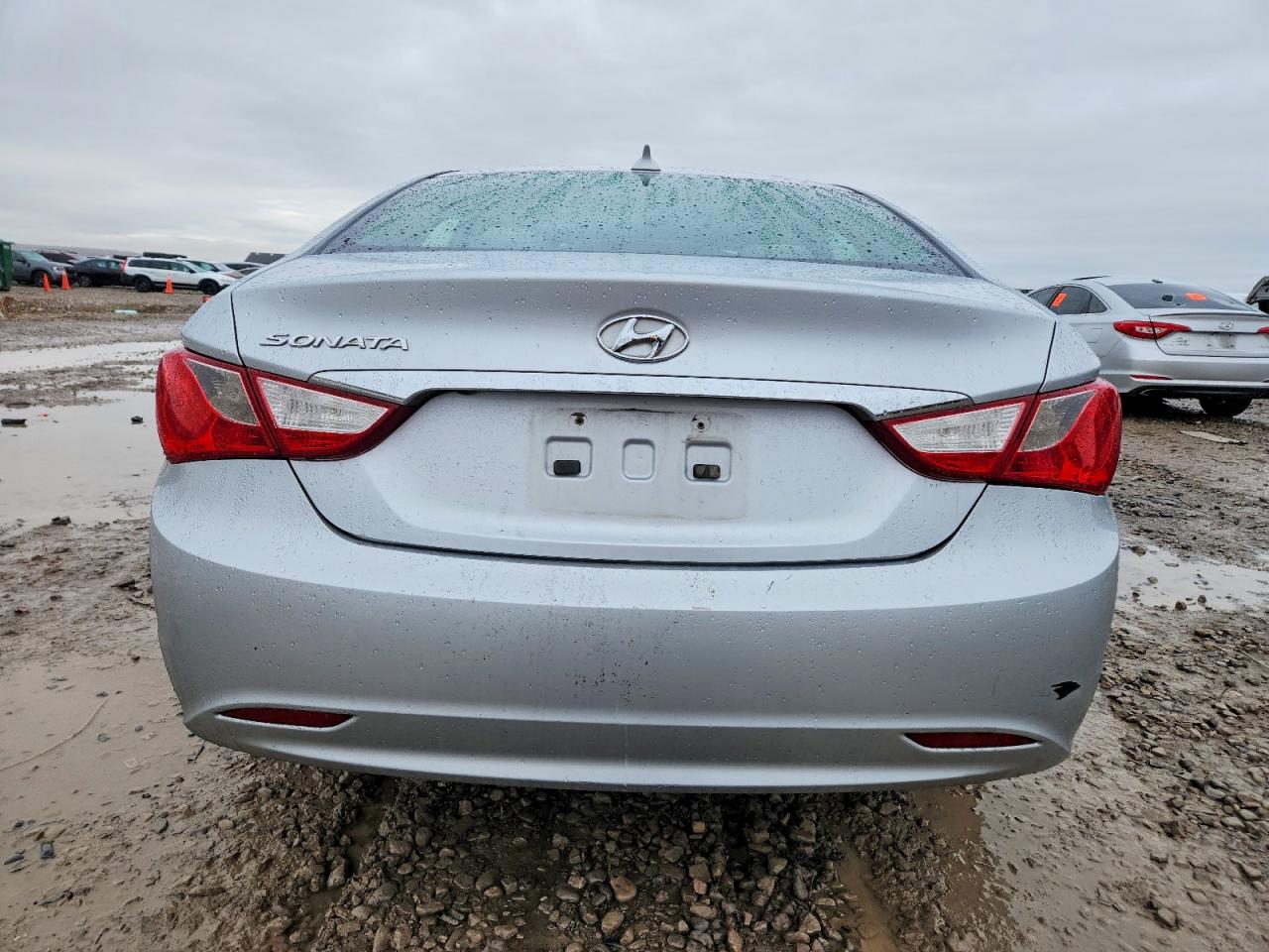 2013 HYUNDAI SONATA GLS photo 6