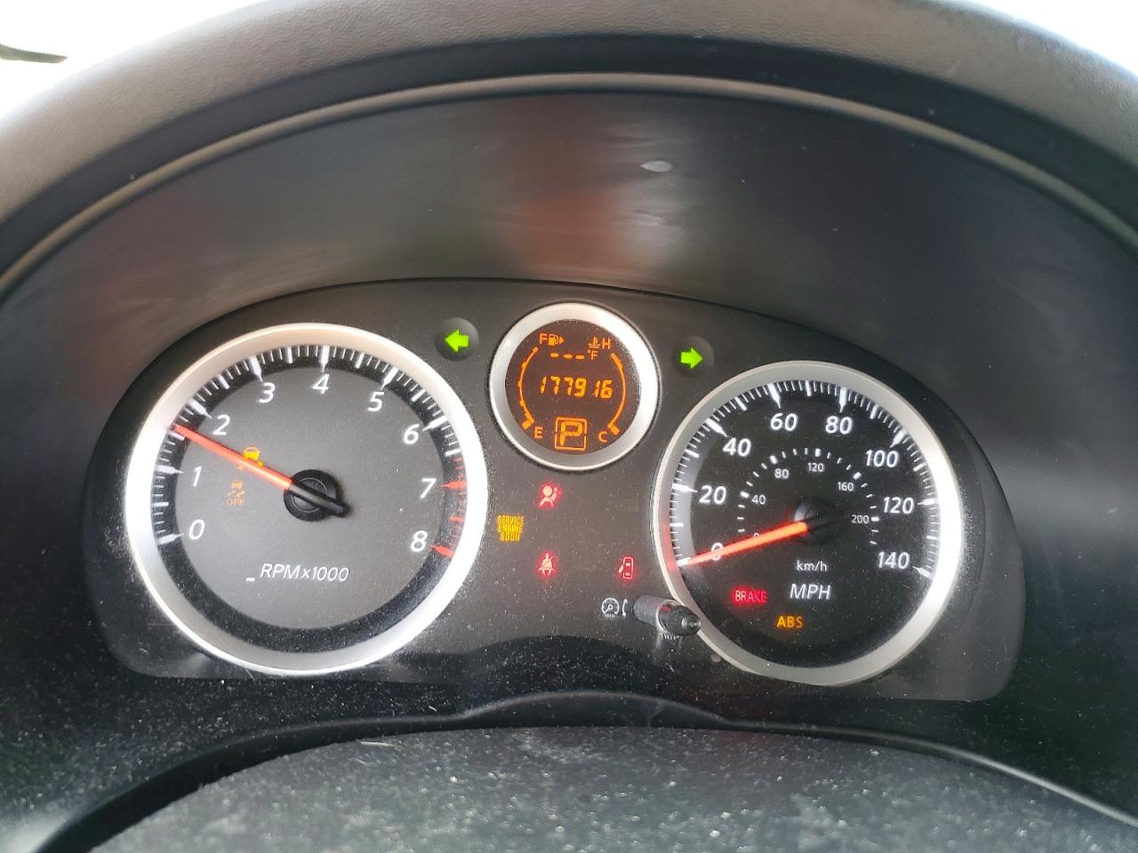 2012 NISSAN SENTRA 2.0 photo 9