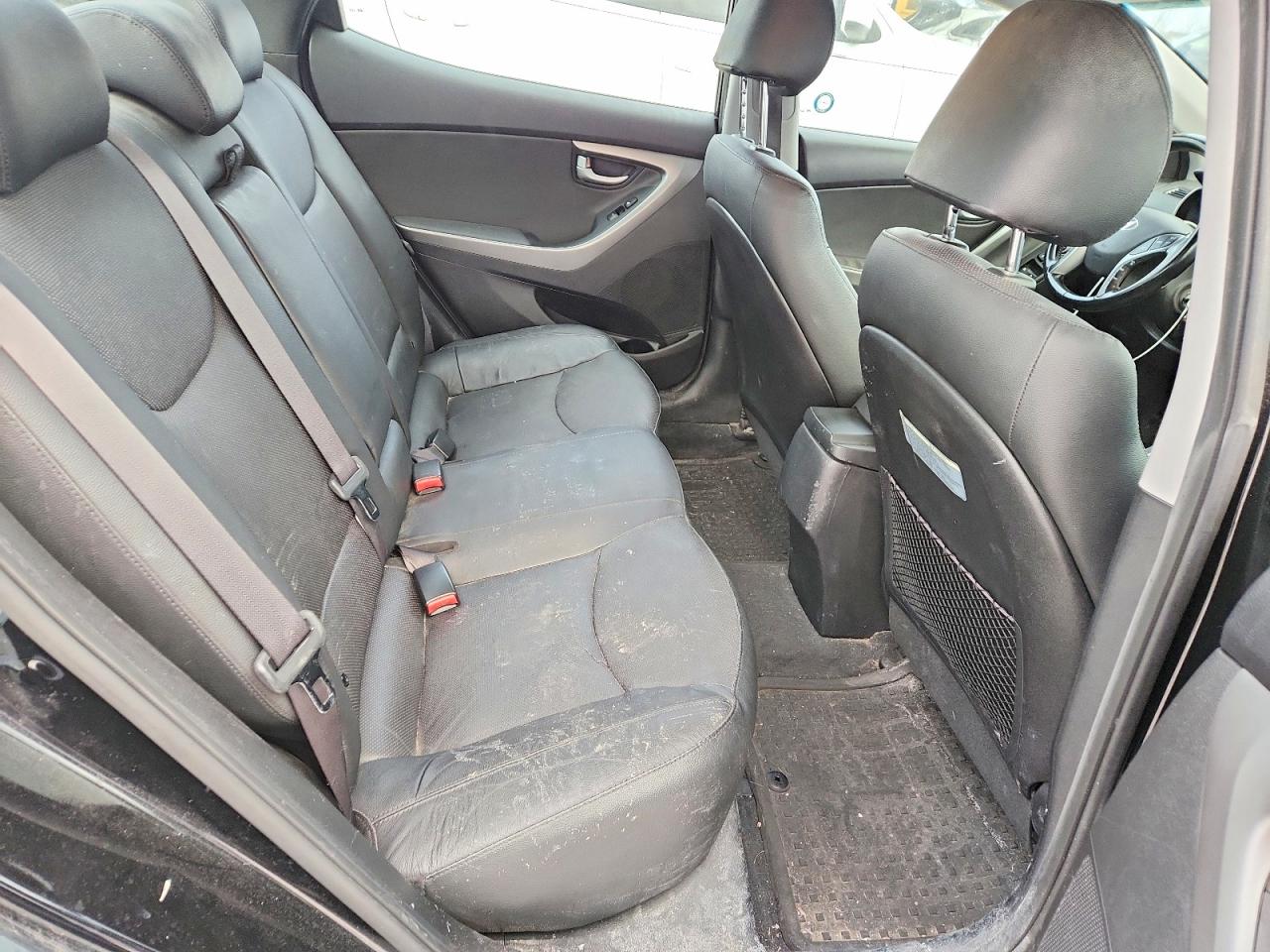2014 HYUNDAI ELANTRA SE photo 10