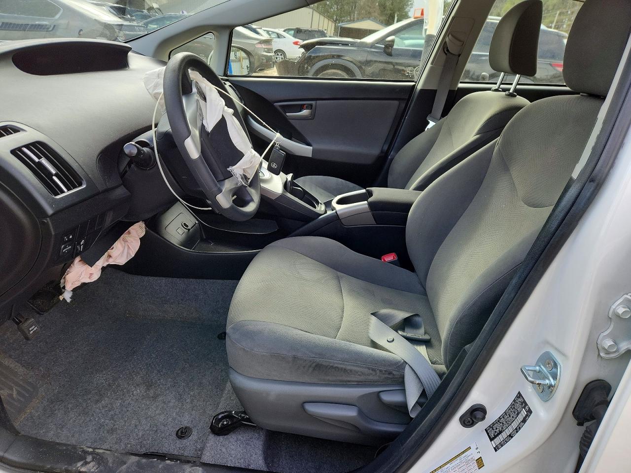 2012 TOYOTA PRIUS photo 7
