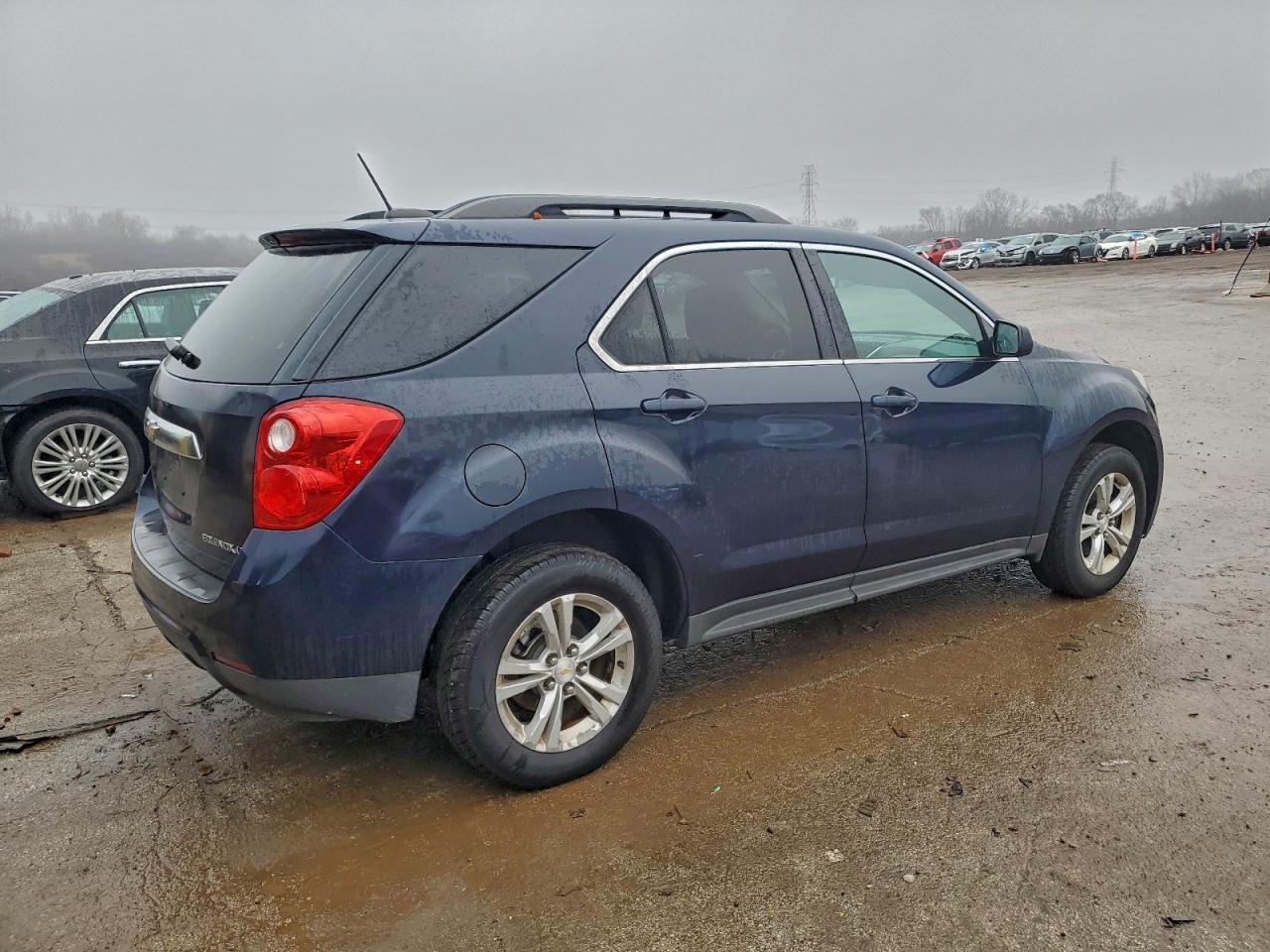 2015 CHEVROLET EQUINOX LT photo 3