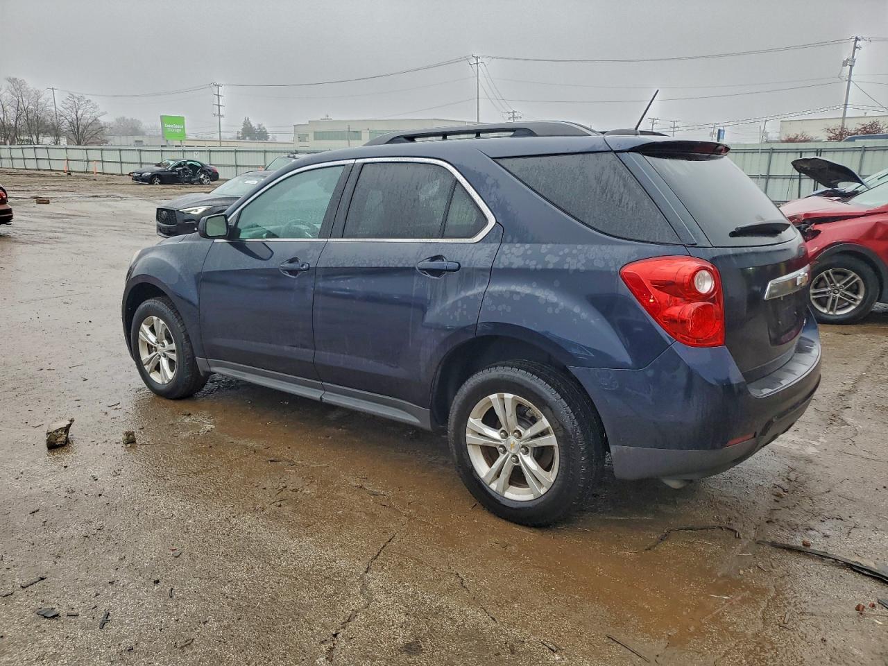 2015 CHEVROLET EQUINOX LT photo 2