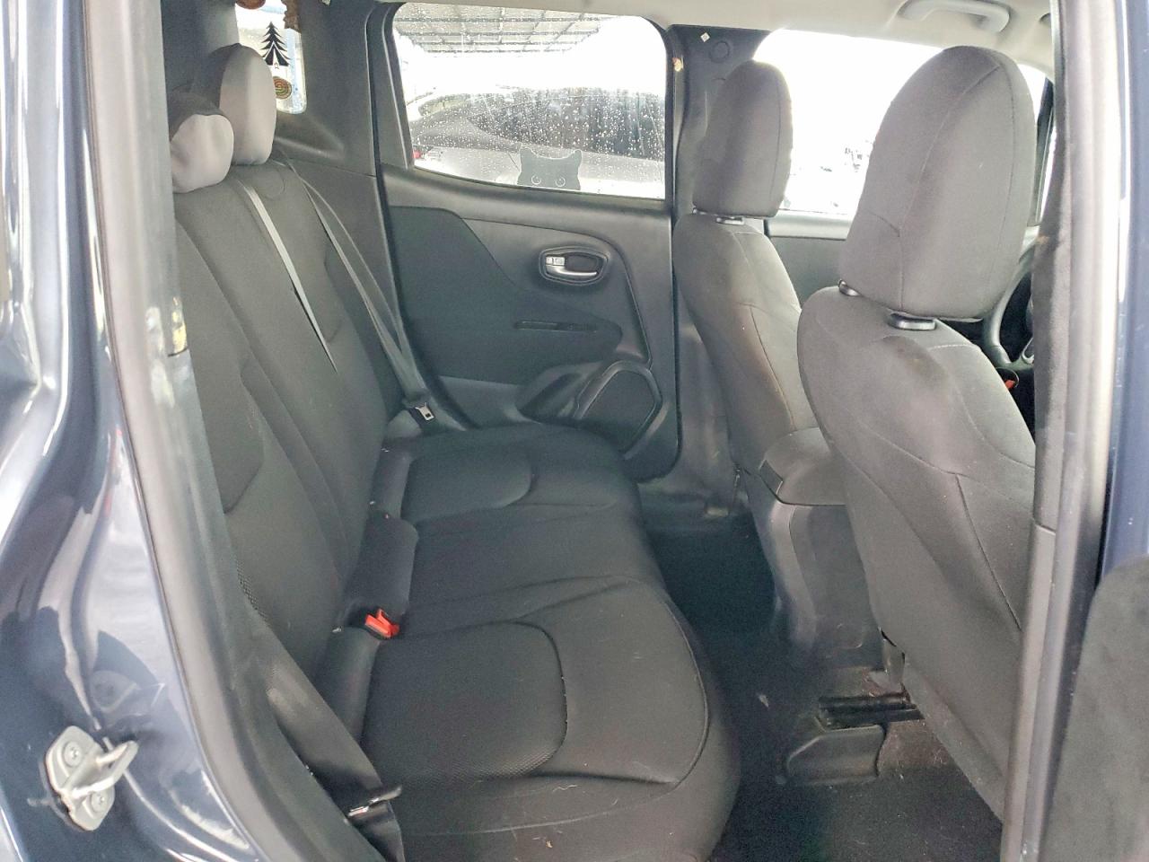 2019 JEEP RENEGADE SPORT photo 28