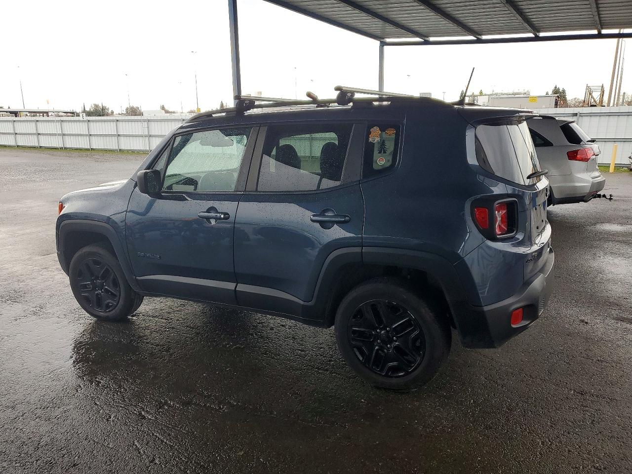 2019 JEEP RENEGADE SPORT photo 4