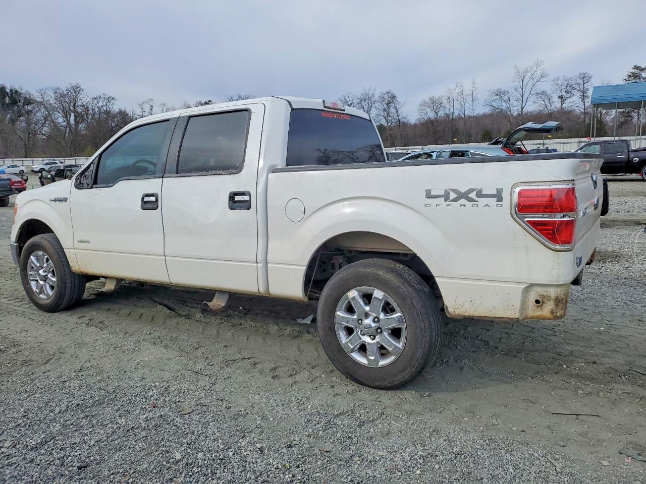 2013 FORD F150 SUPERCREW photo 2